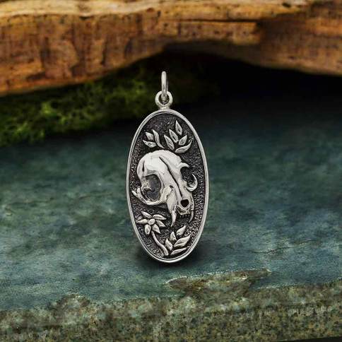 Felis Mortem Oval Pendant